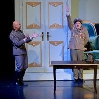 <span  class="uc_style_uc_tiles_grid_image_elementor_uc_items_attribute_title" style="color:#ffffff;">Ana Paula Rocha - Teatro - Allô Allô - Novembro 2015 - 004</span>