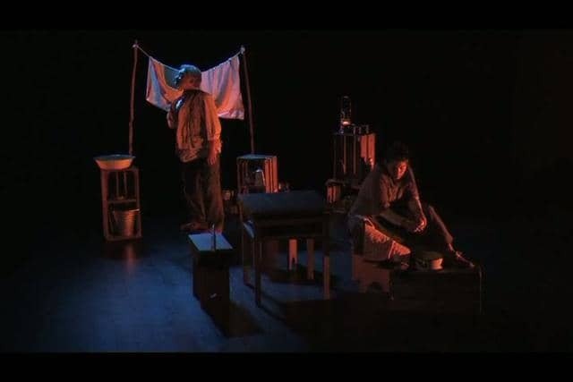 <span  class="uc_style_uc_tiles_grid_image_elementor_uc_items_attribute_title" style="color:#ffffff;">Ana Paula Rocha - Teatro - Canção do Vale - Outubro 2008 - 002</span>