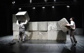 <span  class="uc_style_uc_tiles_grid_image_elementor_uc_items_attribute_title" style="color:#ffffff;">Ana Paula Rocha - Teatro - Laurel and Hardy vão para o céu - Junho 2012 - 001</span>