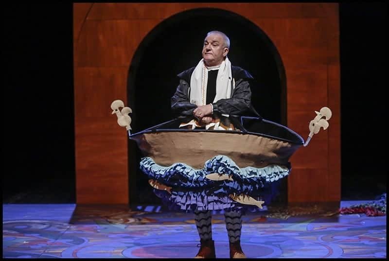 <span  class="uc_style_uc_tiles_grid_image_elementor_uc_items_attribute_title" style="color:#ffffff;">Ana Paula Rocha - Teatro - Não d´amores - Junho 2016 - 001</span>